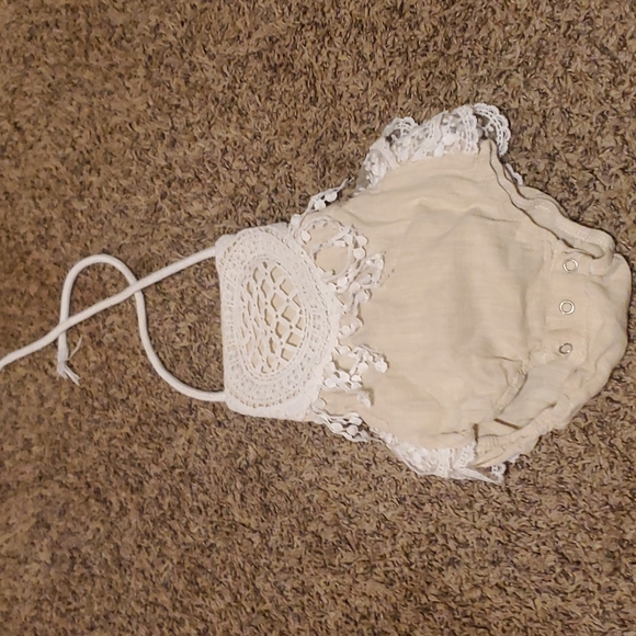 Lace Summer Romper - Picture 1 of 2